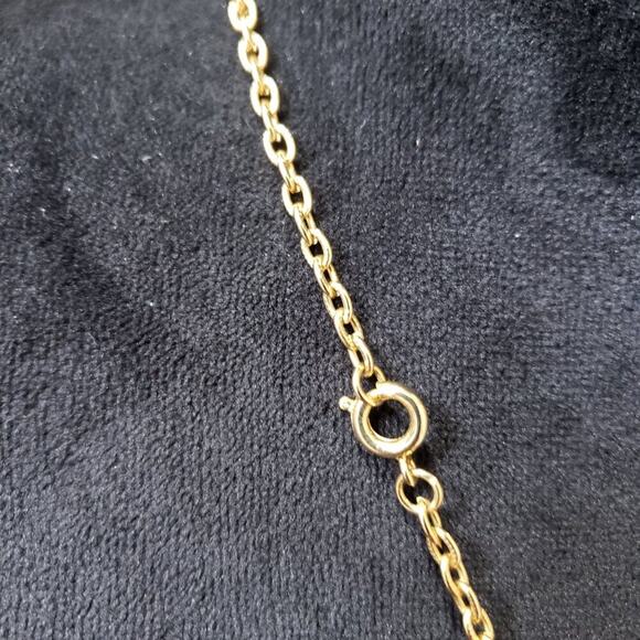 Womens Gold Tone Jade Chip Medallion Filigree Necklace with Spring Rong Clasp - Picture 7 of 7